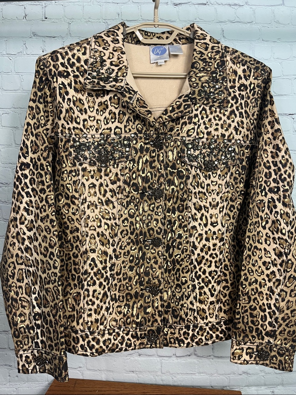 Diane Gilman Bedazzled Leopard Print Denim Jacket jeweled buttons Large